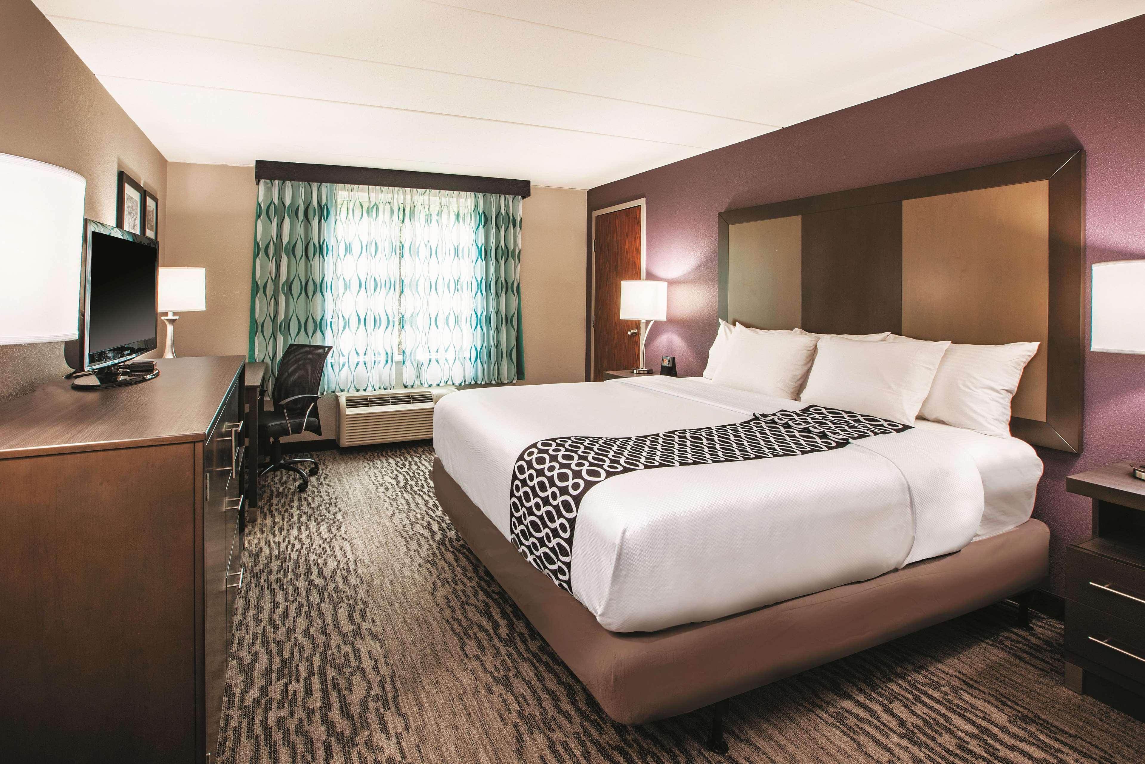 La Quinta By Wyndham Sturbridge Hotel Eksteriør billede